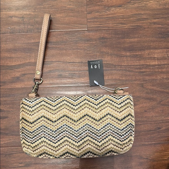 NWT Joy Susan Tan and Black Chevron Clutch - Picture 3 of 7